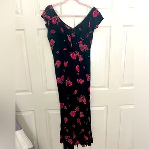 Billabong rose maxi dress with lace up back